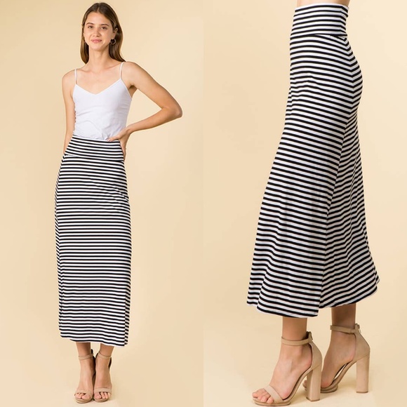 Basic Stripe Casual Maxi Skirt - Picture 2 of 6